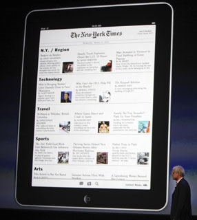 iPad pesa 680 gramas e tem tela de cristal lquido de 9,7