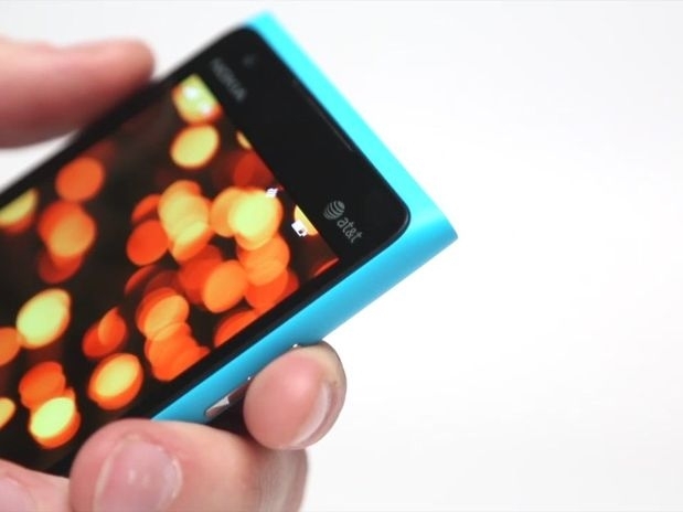 Nokia distribui smartphone "de graça" devido a falha