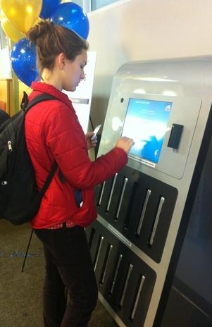 Biblioteca empresta Macbooks como se fossem livros nos EUA
