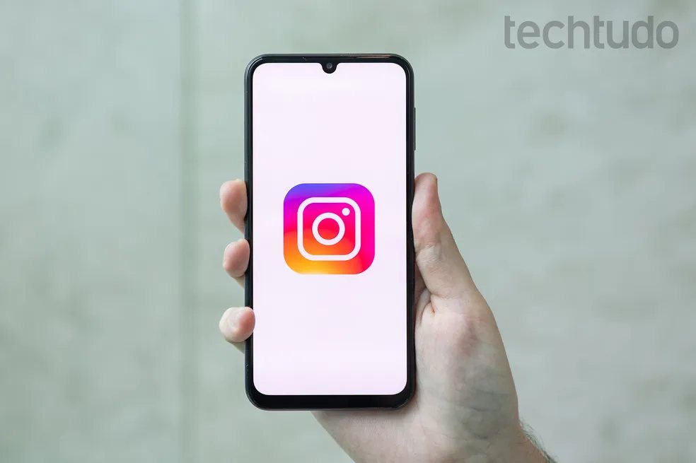 Perfis no Instagram que monetiza conteúdo com a presença de menores deverá apresentar autorização judicial — Foto: Mariana Saguias/TechTudo