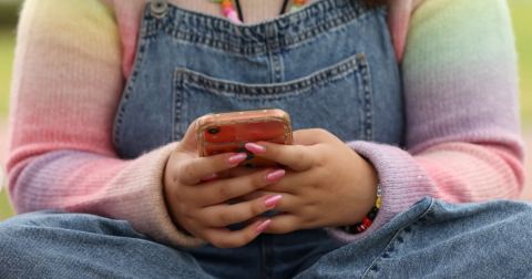 ECA Digital: redes sociais deverão abrir dados sobre denúncias de violações contra menores